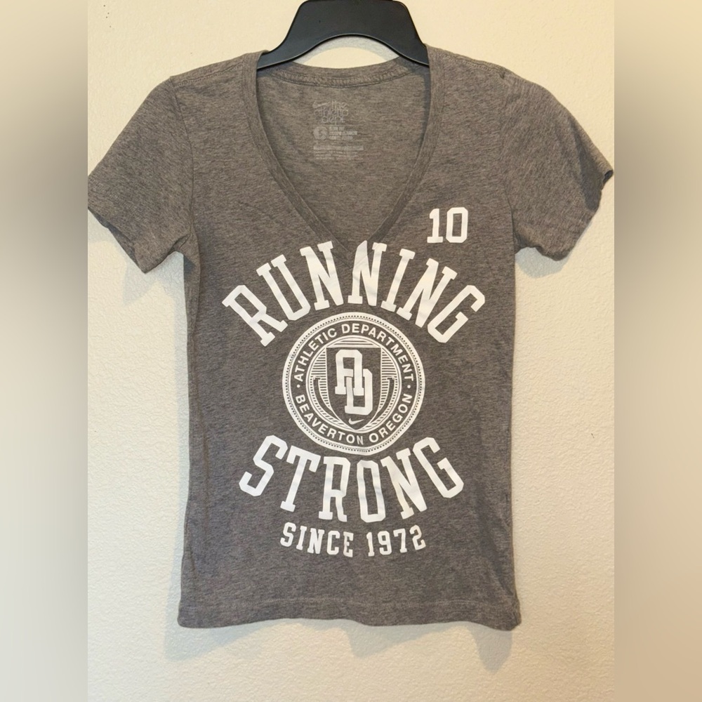 Nike Heather Gray Slim Fit Tee